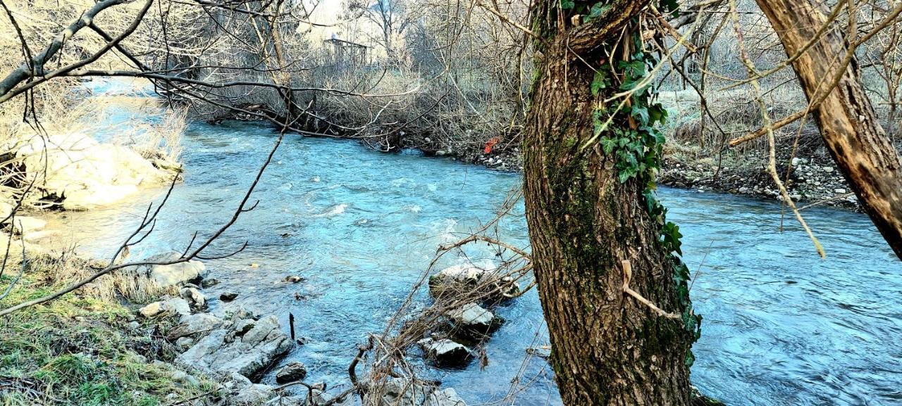 Golemi Kamik Pirot Villa Buitenkant foto