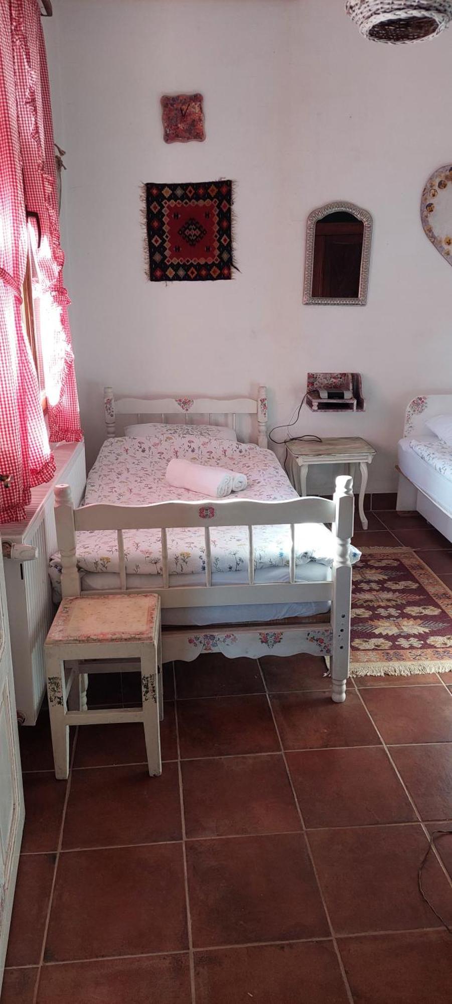 Golemi Kamik Pirot Villa Buitenkant foto
