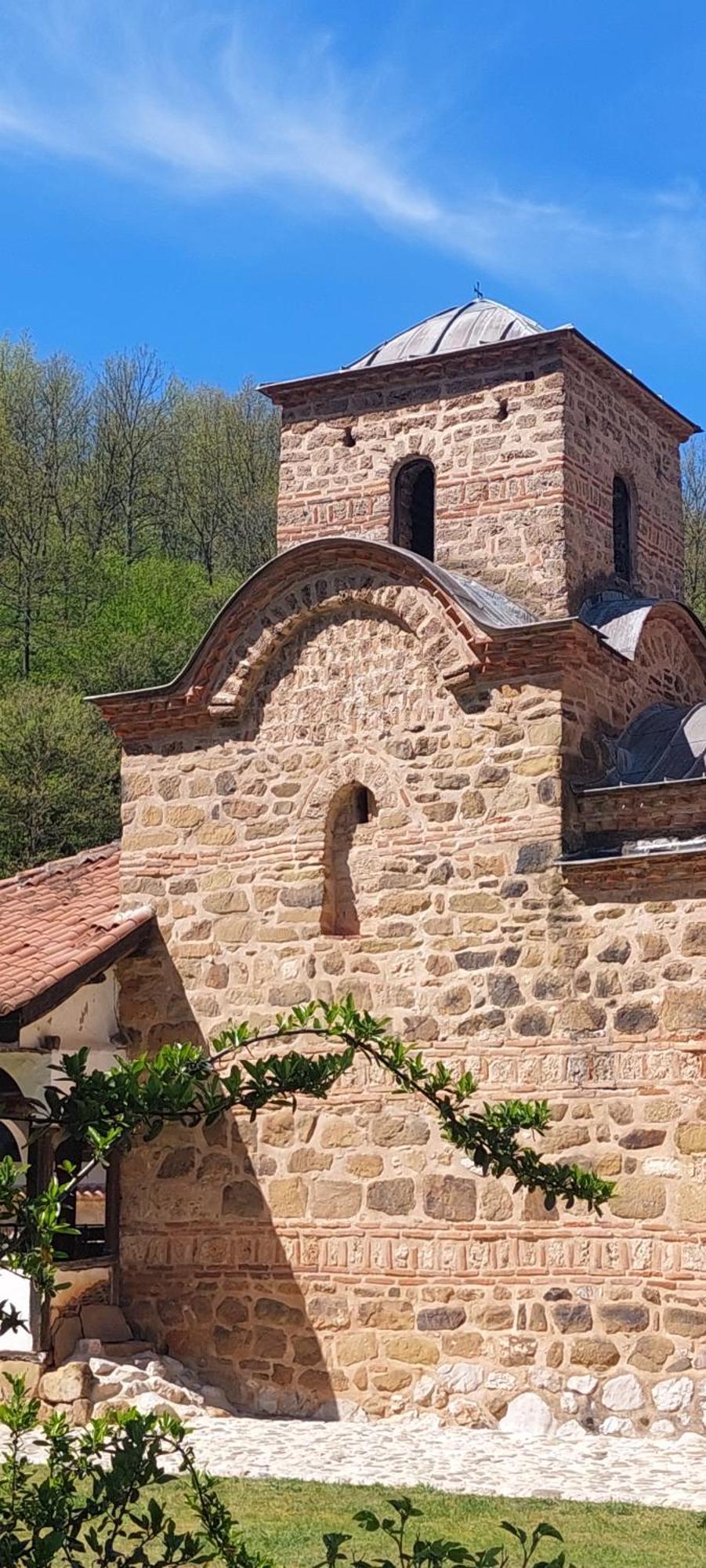 Golemi Kamik Pirot Villa Buitenkant foto