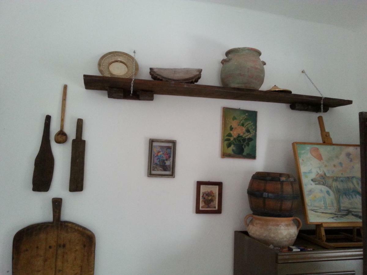 Golemi Kamik Pirot Villa Buitenkant foto